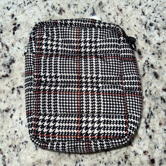 4 piece set of MyTagalong bags crossbody, coin purse, laptop bag, mini tote - Picture 3 of 9